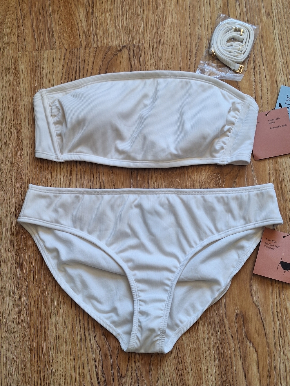 Shade & Shore Cream/White Ribbed Bandeau Bikini Set - 8/10